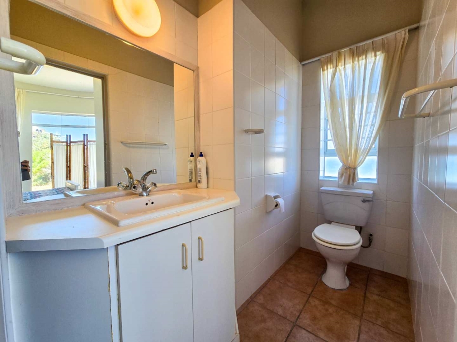 4 Bedroom Property for Sale in Jongensfontein Western Cape